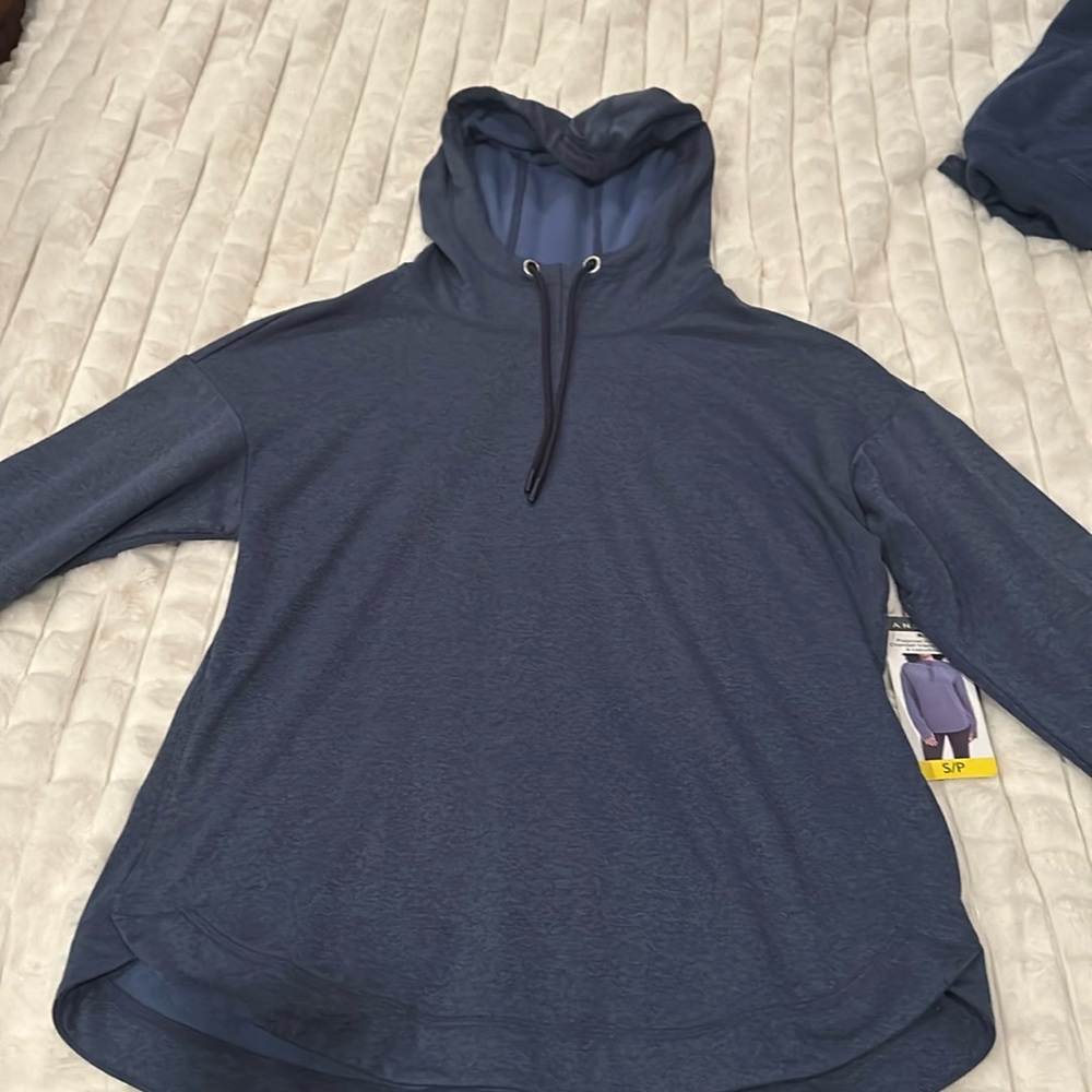 Danskin  hoodie sweatshirt